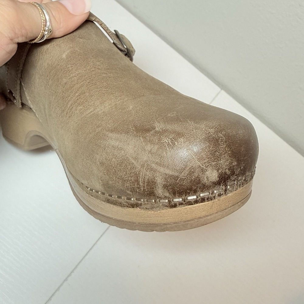 Dansko Berry Mushroom Burnished Nubuck Leather Convertible Clog Mule Sz 38 US 8 - Picture 7 of 11